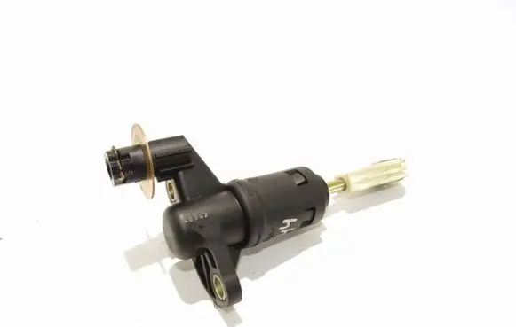 Volkswagen PASSAT B5.5 Clutch slave cylinder 8E1721401AG