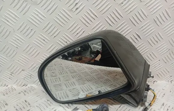 KIA Carens II Front door electric wing mirror E4022576