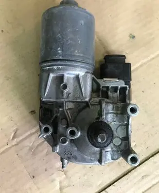 BMW X3 F25 Front wiper linkage and motor 3397021315 20151030
