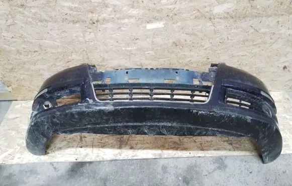 Volkswagen PASSAT B6 Front bumper 3C0807221