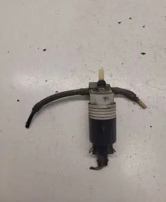 Volkswagen Golf III Windscreen/windshield washer pump 1H6955651