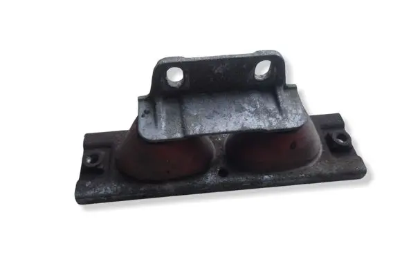 Audi A6 S6 C6 4F Muffler mount bracket/holder 4F0253099