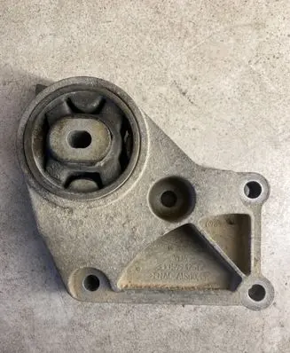 Volkswagen Phaeton Rear differential/diff mount bracket 3D0599125E