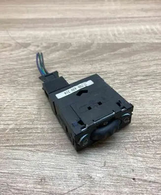Renault Megane I Light switch 7700430218