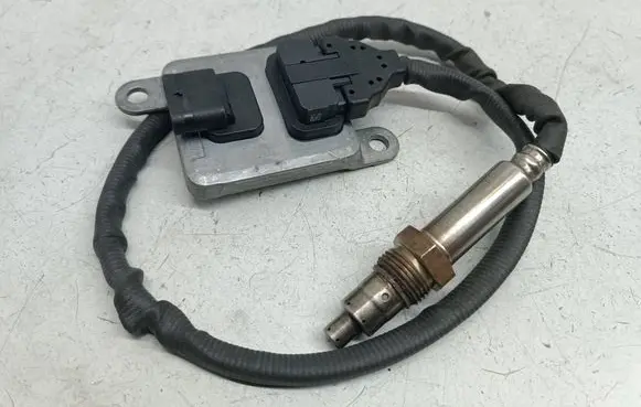 Mercedes-Benz GLC X253 C253 Lambda probe sensor A0009058511 0009058511