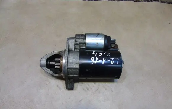 Mercedes-Benz C W203 Starter motor A0051513901