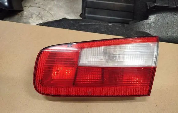 Renault Laguna II Tailgate rear/tail lights 8200002476 hatchback