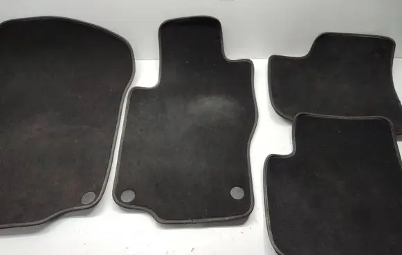Mercedes-Benz ML W164 Car floor mat set 