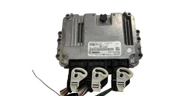 Ford Focus Engine control unit/module 9M5112A650AD 0281015607