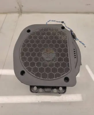BMW X5 G05 Subwoofer speaker 2622516
