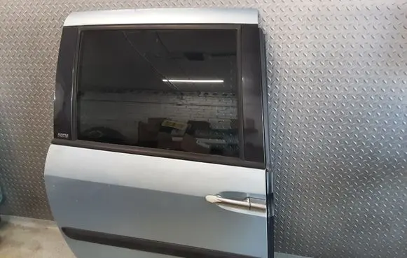 Peugeot 807 Side sliding door 