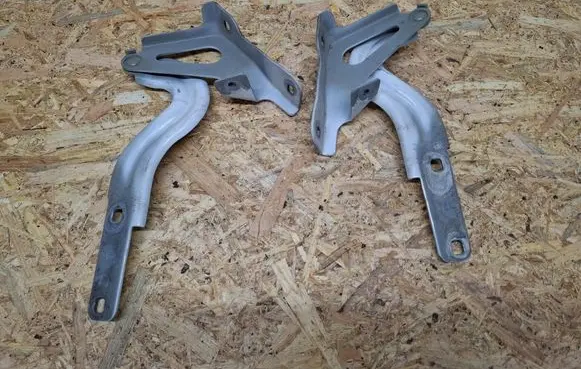 Volkswagen Beetle A5 Engine bonnet/hood hinges 5C5823302A