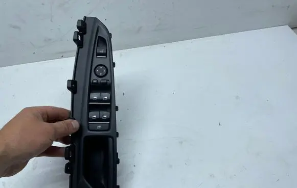 BMW X5 F15 Electric window control switch 7317699