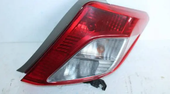 Toyota Yaris Rear/tail lights