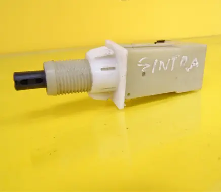 Opel Sintra Brake pedal sensor switch 10195523
