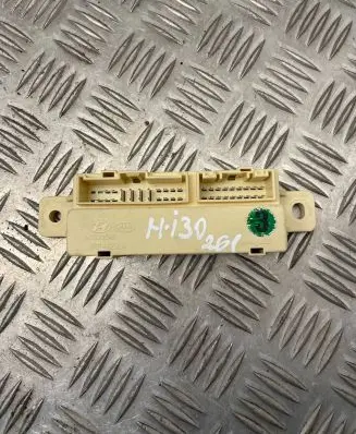 Hyundai i30 Door central lock control unit/module 919402H130