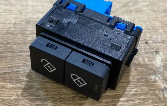 Central locking switch button