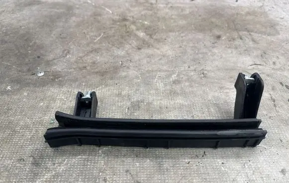 Alfa Romeo Stelvio Front door windshield rail 50541315