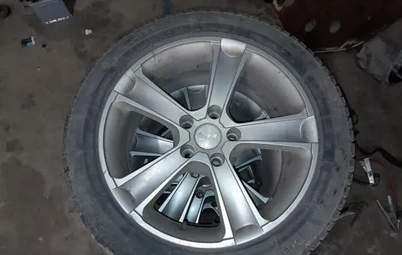 Toyota Camry R17 alloy rim NOCODE
