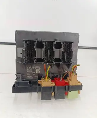 Volkswagen Touran II Comfort/convenience module 5K0937084F 5WK50282B BCMPQ35