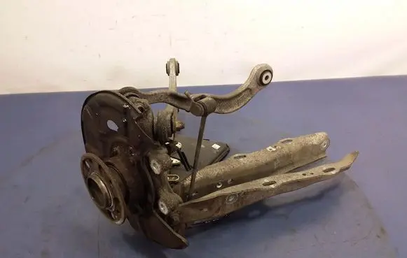 Mercedes-Benz S W222 Front wheel hub spindle knuckle