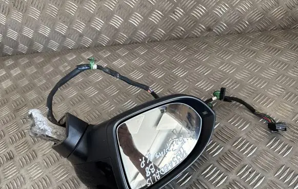 Volkswagen PASSAT B8 Front door electric wing mirror LC9X