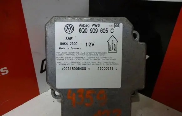 Volkswagen PASSAT B5 Airbag control unit/module 6Q0909605C