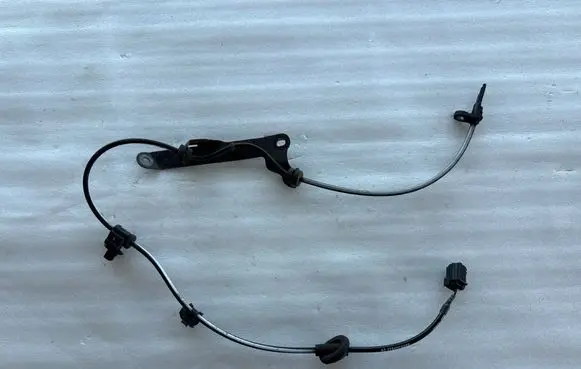 Toyota GT 86 ABS rear brake sensor 27540CA020