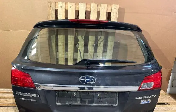 Subaru Legacy Tailgate/trunk/boot lid