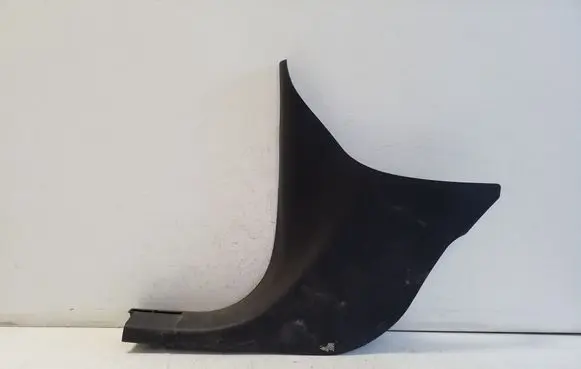 Foot area side trim