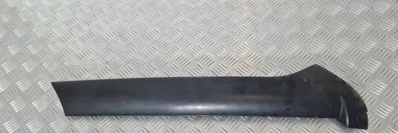 Land Rover Discovery (A) pillar trim