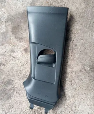 Volvo V40 (B) pillar trim (top) 31307224