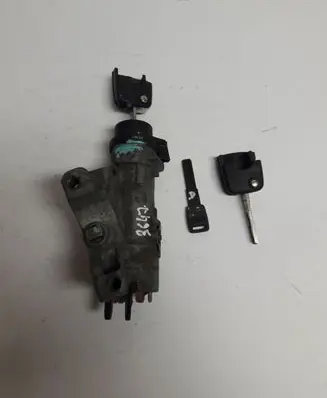 Audi A4 S4 B6 8E 8H Ignition lock 4B0905851G