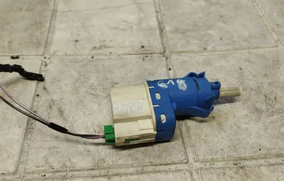 Ford Mondeo MK IV Brake pedal sensor switch 3M5T9C872AC