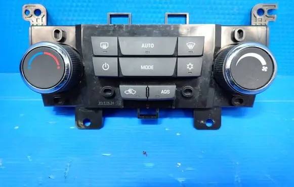 Chevrolet Orlando Other switches/knobs/shifts 131480294 6202 3862021480294