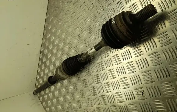 Mercedes-Benz E W212 Front driveshaft A2123300200