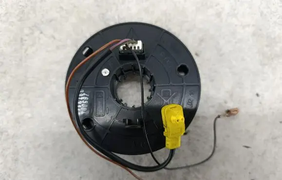 Mercedes-Benz Vito Viano W639 Airbag slip ring squib (SRS ring) A6394640218