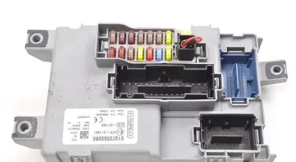 Fiat Qubo Fuse box set 01372065080