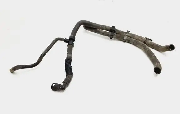 Ford Fusion II Engine coolant pipe/hose