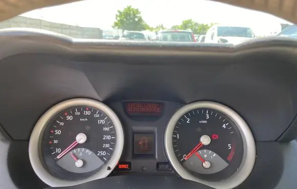 Renault Megane II Speedometer (instrument cluster)