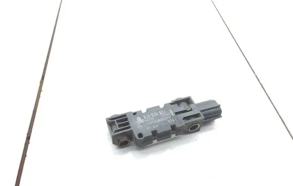 Audi A3 S3 8P Airbag deployment crash/impact sensor 8J0959651 602505