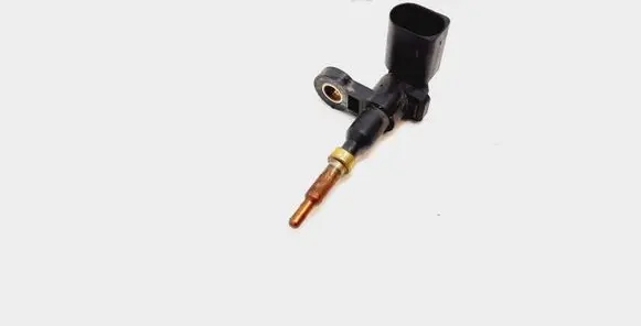 Seat Ateca Coolant temperature sensor 04E919501B