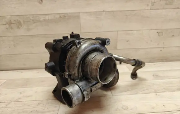 Mazda 5 Turbo VJ370511