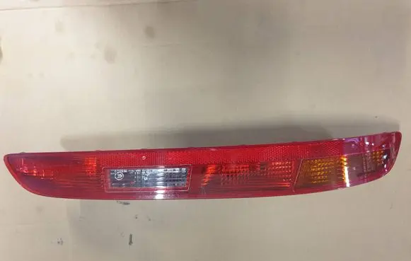 Audi Q3 8U Rear bumper light 8U0945095