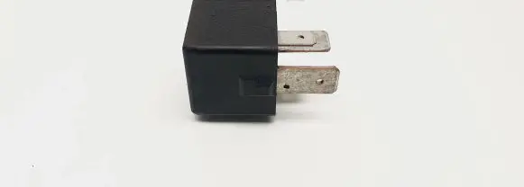 Volkswagen Caddy Other relay 1K0951253A