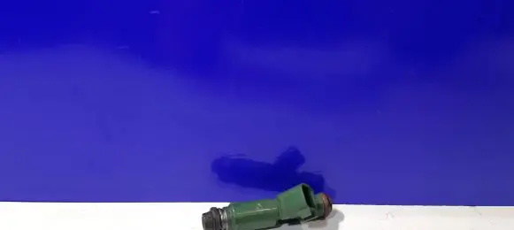 Volvo S60 Fuel injector 6900366 9470229