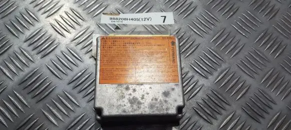 Nissan X-Trail T30 Airbag control unit/module 988208h405 041016