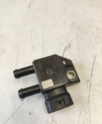 Hyundai i40 Exhaust gas pressure sensor 392102A800