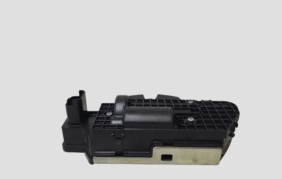 Peugeot 208 I Tailgate/trunk/boot lock/catch/latch 9151487499 9694648680