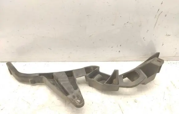 Audi A2 Headlight/headlamp mounting bracket 8Z0854730